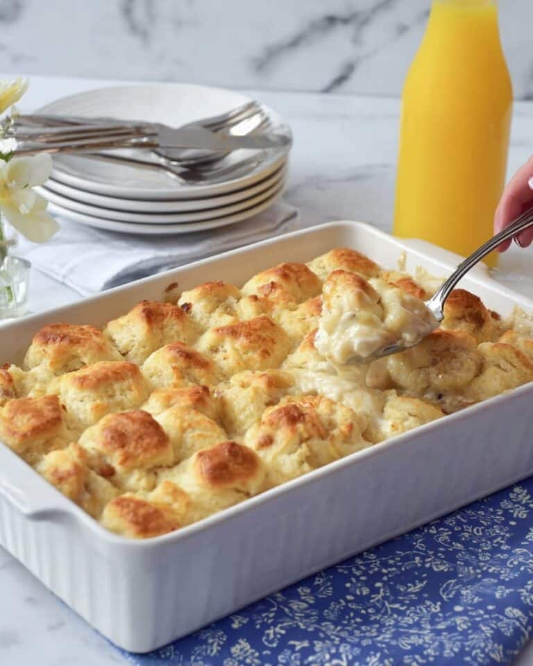 Biscuits and Gravy Casserole Recipe