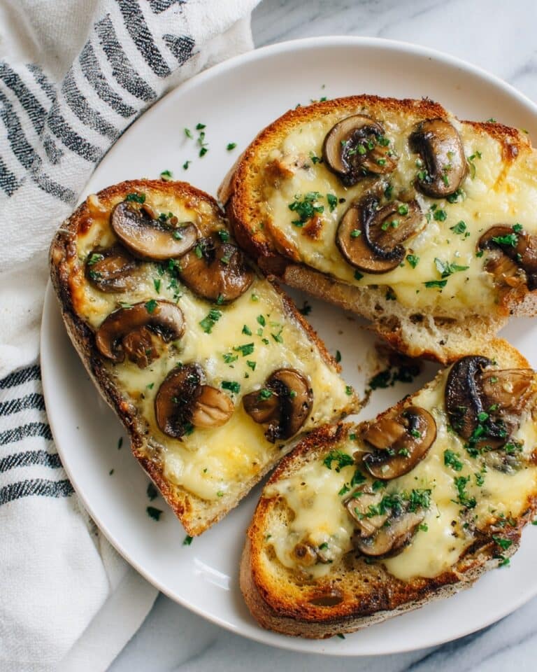 Toasts Champignons Quatre Fromages Recipe