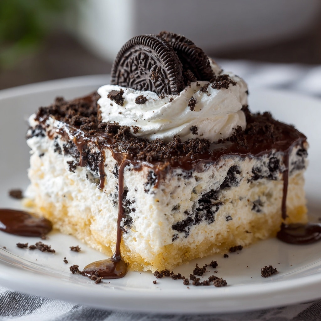 No-Bake Christmas Oreo Lasagna Recipe